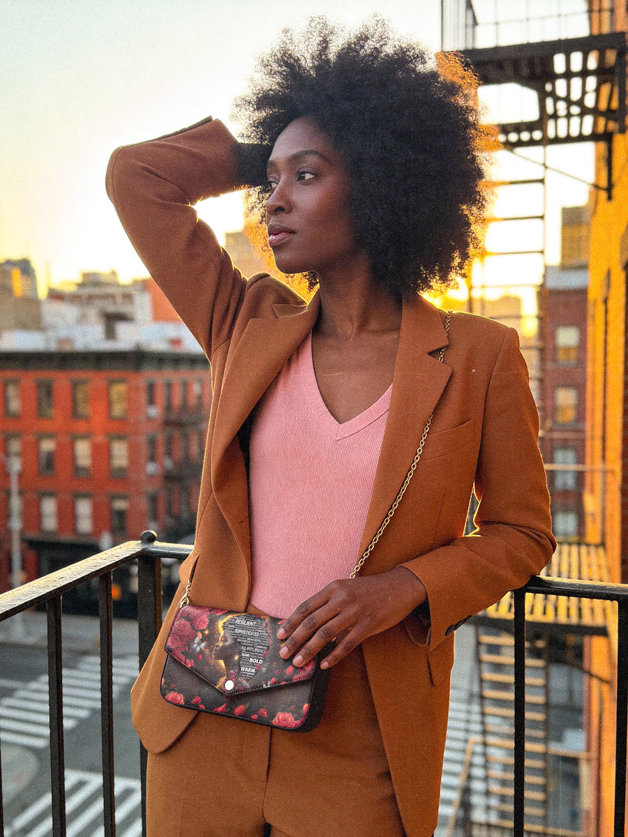 "Aurenna" Envelope Chain Crossbody Bag