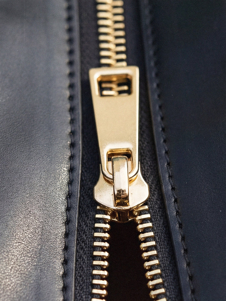"Fahari" Monochrome Leather Handbag A250 Deal