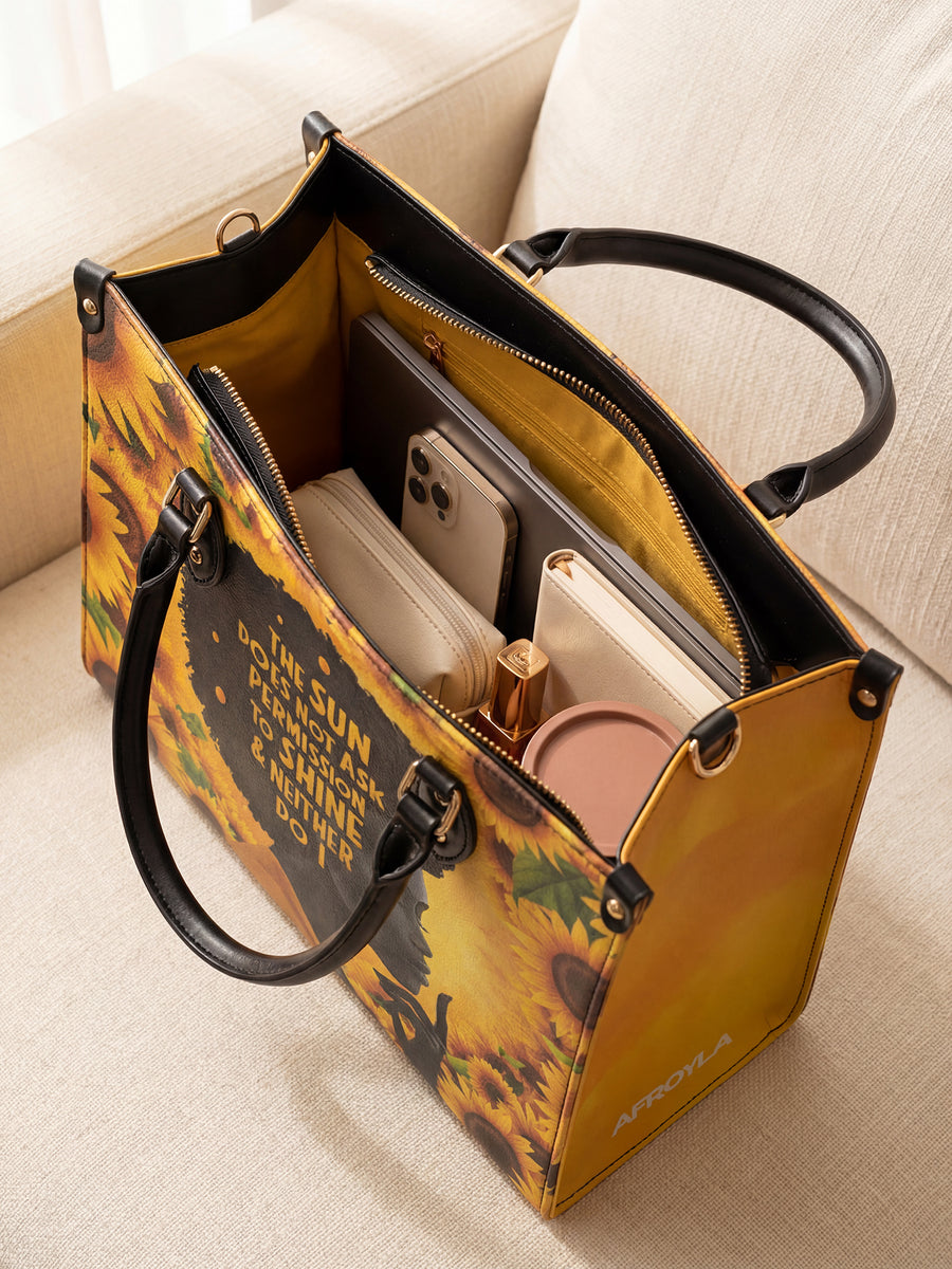 "Sunaya" Leather Handbag