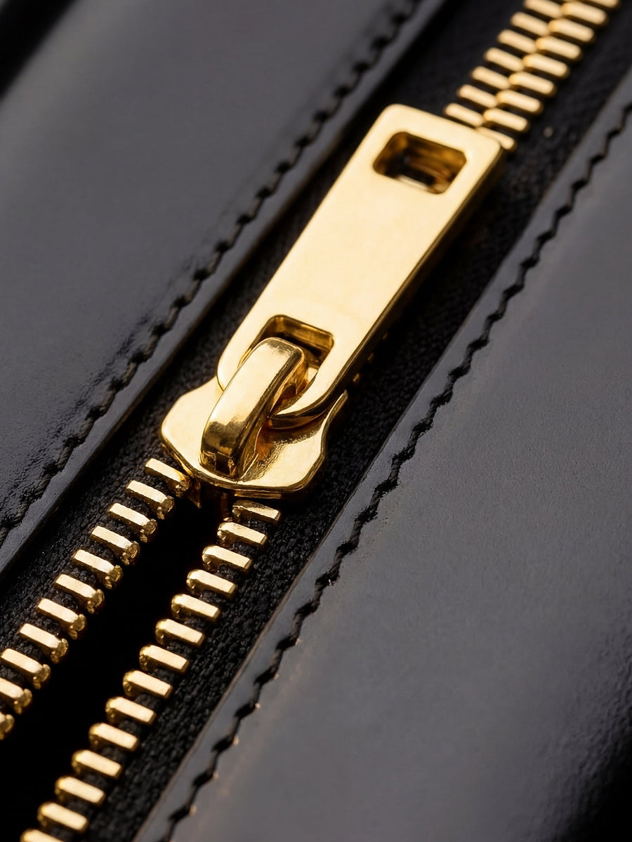 "Thundara" Leather Handbag A250 Deal
