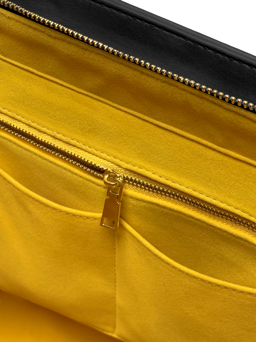 "Baridi" Small Leather Handbag