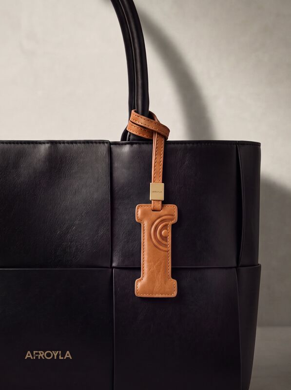 Letter I leather bag charm